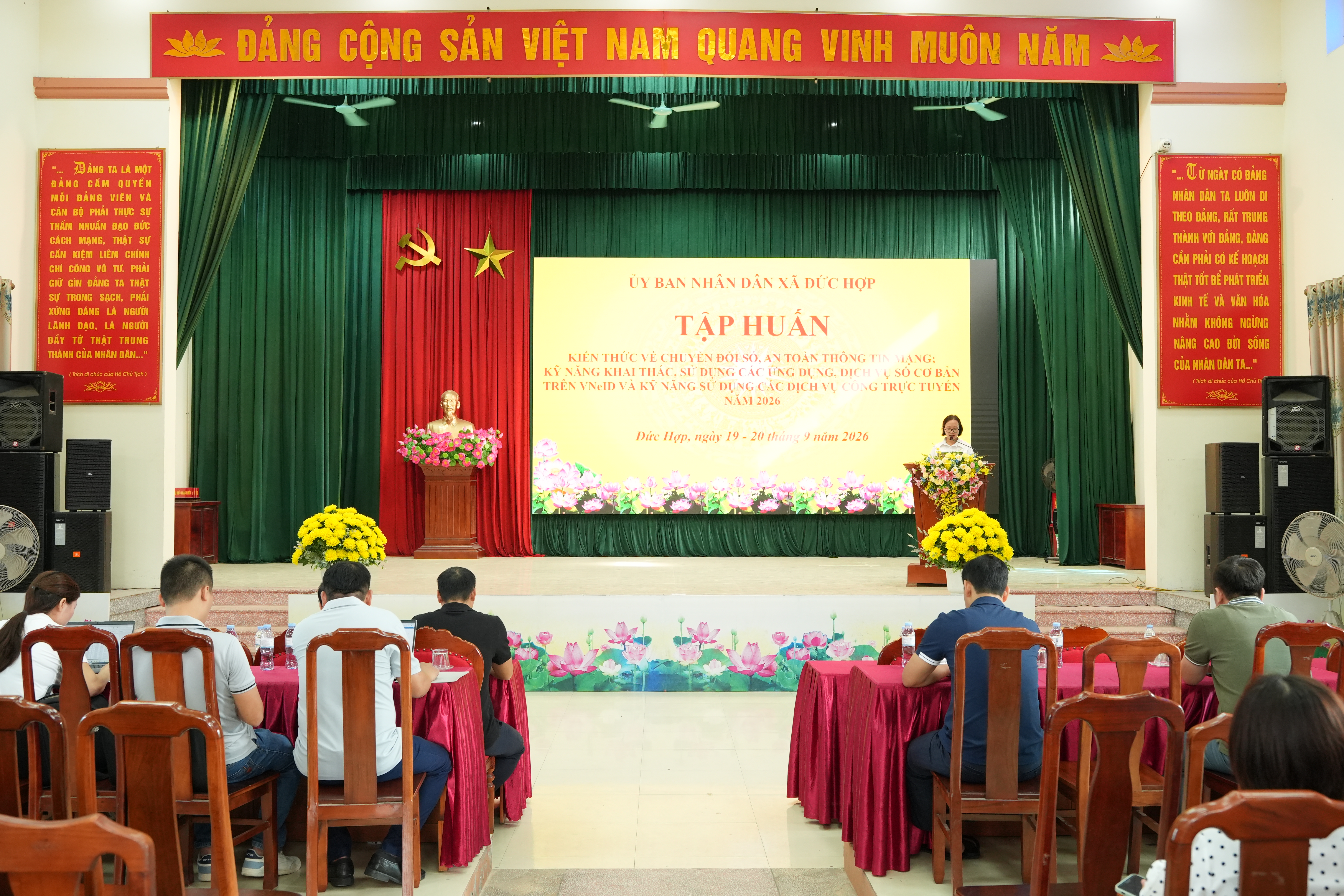 Xã Đức Hợp tổ chức Hội nghị tập huấn kiến thức về chuyển đổi số, an toàn thông tin mạng năm 2026