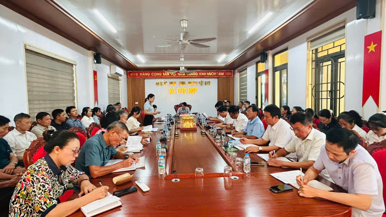 Uỷ ban MTTQ Việt Nam xã tổ chức hội nghị phản biện xã hội dự thảo Báo cáo kinh tế - xã hội 6 tháng đầu năm 2026.